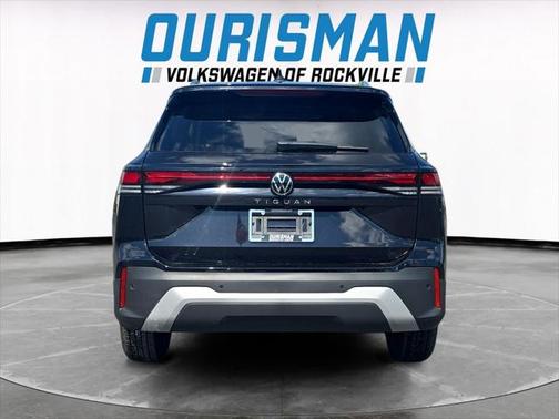 2025 Volkswagen Tiguan 2.0T S