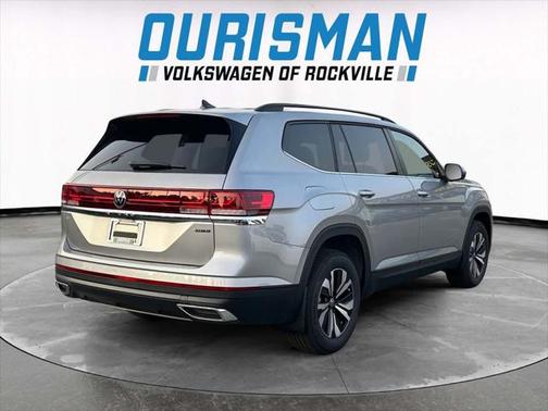 2025 Volkswagen Atlas 2.0T SE
