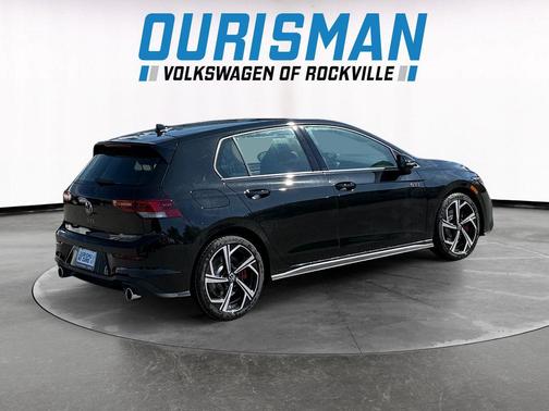 mythos black metallic 2026 Volkswagen Golf GTI 2.0T SE DSG