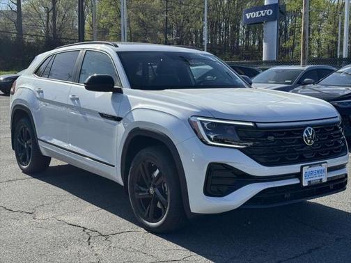 2025 Volkswagen Atlas Cross Sport 2.0T SEL