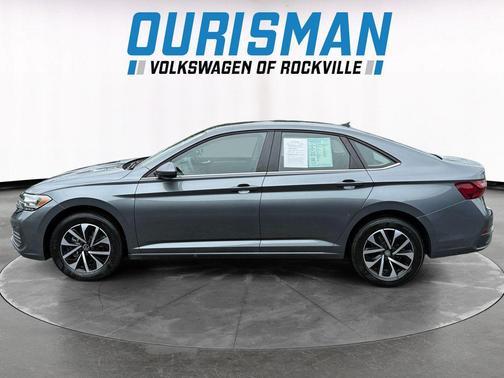 Platinum Gray Metallic 2023 Volkswagen Jetta 1.5T S