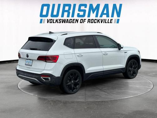 2024 Volkswagen Taos 1.5T SE