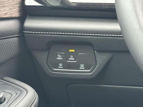 2025 Volkswagen Atlas 2.0T SEL Premium R-Line 4MOTION