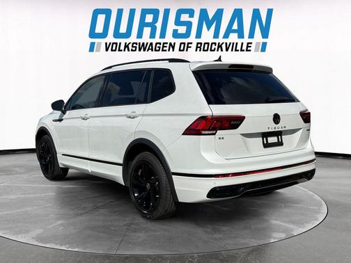 2024 Volkswagen Tiguan 2.0T SE R-Line Black 4MOTION