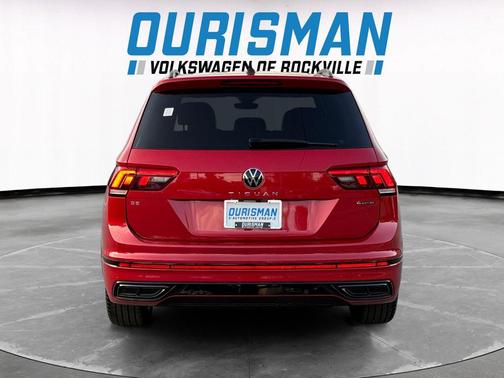 2024 Volkswagen Tiguan 2.0T SE R-Line Black 4MOTION