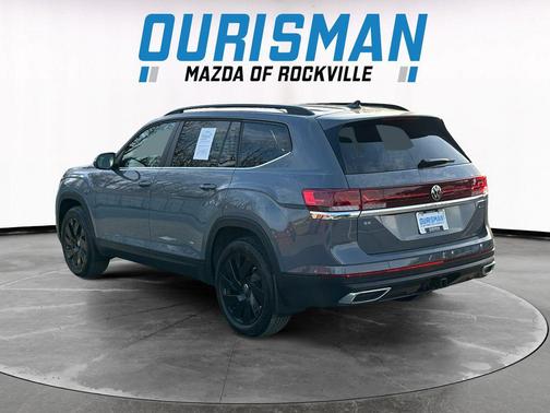 2025 Volkswagen Atlas 2.0T SE w/Technology 4MOTION