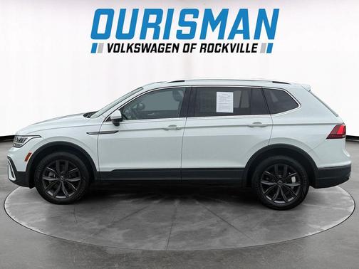 Pure White 2022 Volkswagen Tiguan 2.0T SE 4MOTION