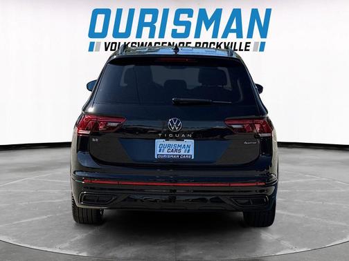 Black 2024 Volkswagen Tiguan 2.0T SE R-Line Black 4MOTION