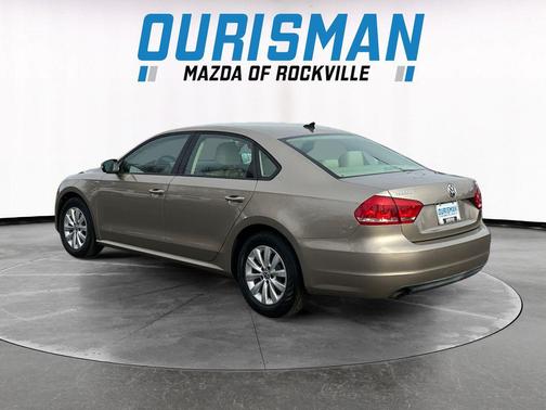 2015 Volkswagen Passat 1.8T S