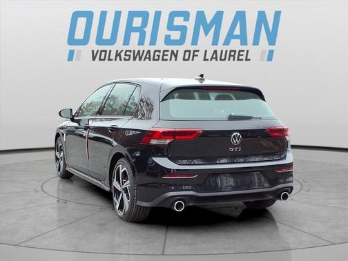 2024 Volkswagen Golf GTI 2.0T SE DSG