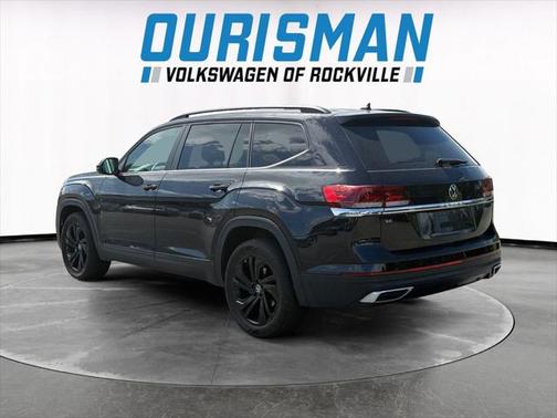 2022 Volkswagen Atlas 2.0T SE w/Technology