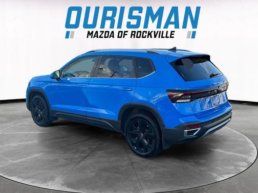 2025 Volkswagen Taos 1.5T SE