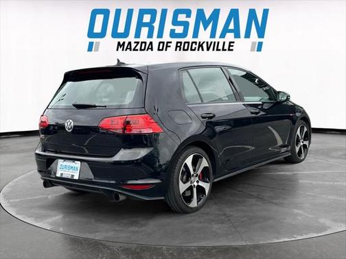 2017 Volkswagen Golf GTI 2.0T SE 4-Door