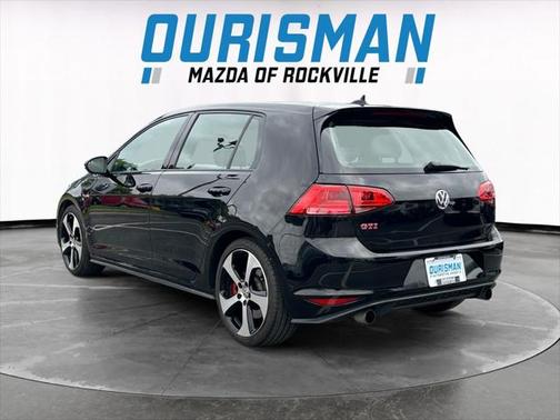 2017 Volkswagen Golf GTI 2.0T SE 4-Door