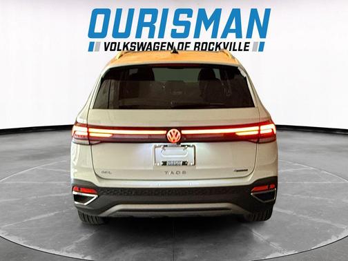 2025 Volkswagen Taos 1.5T SEL