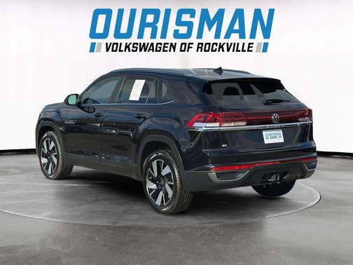 2024 Volkswagen Atlas Cross Sport 2.0T SE w/Technology