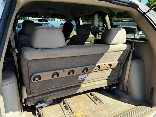 2003 Dodge Caravan SE Minivan 4D