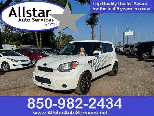 2011 Kia Soul +