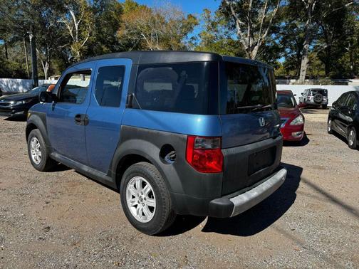 2006 Honda Element LX Sport Utility 4D
