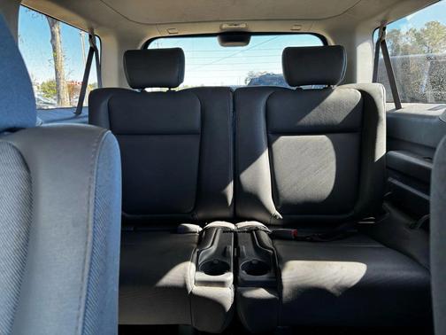 2006 Honda Element LX Sport Utility 4D