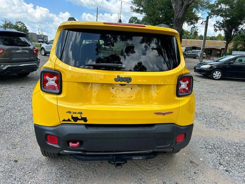 2016 Jeep Renegade Trailhawk