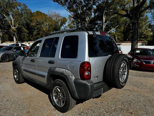 2005 Jeep Liberty Sport