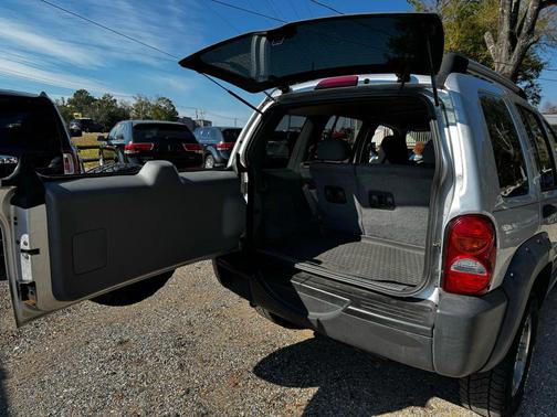 2005 Jeep Liberty Sport