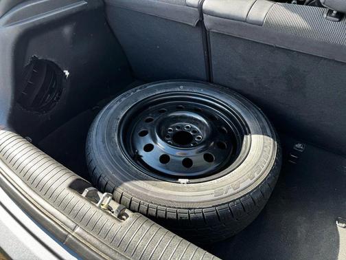 2012 Hyundai Veloster Base