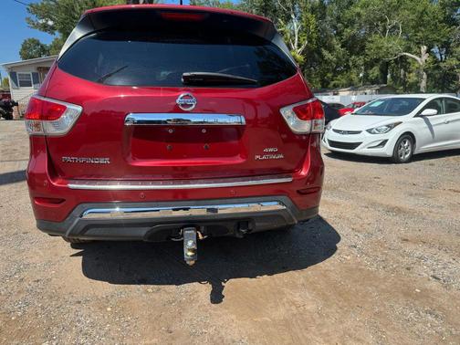2014 Nissan Pathfinder Platinum
