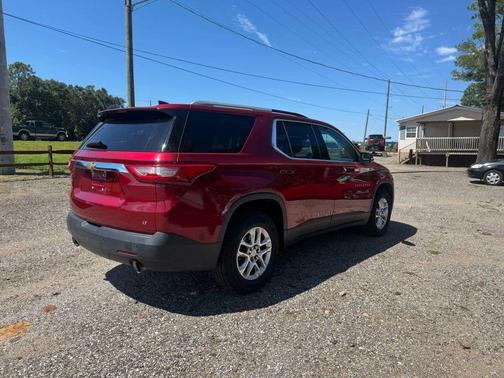 2018 Chevrolet Traverse LT Cloth