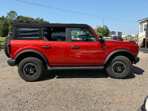 2022 Ford Bronco Badlands Sport Utility 4D