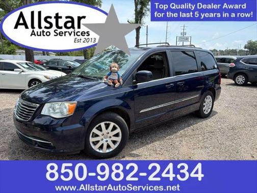 2013 Chrysler Town & Country Touring