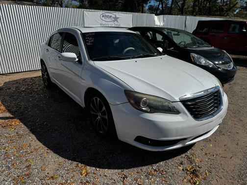2012 Chrysler 200 Touring