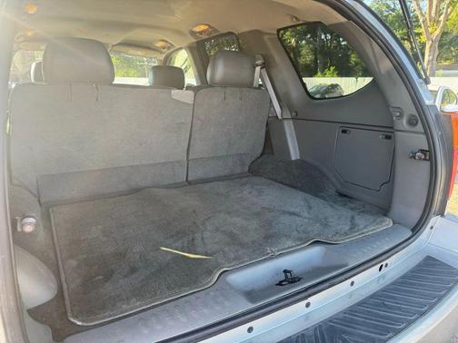 2004 GMC Envoy SLT Sport Utility 4D