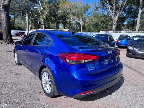 2017 Kia Forte S