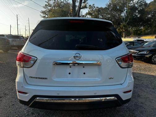 2014 Nissan Pathfinder SV