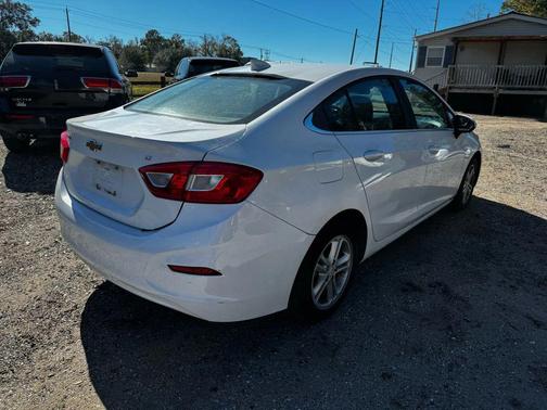 2016 Chevrolet Cruze LT Auto