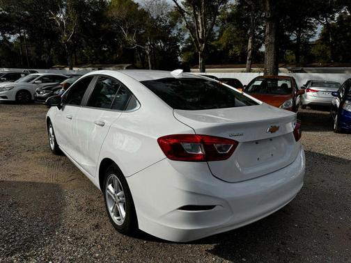 2016 Chevrolet Cruze LT Auto