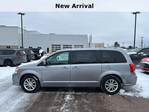 2020 Dodge Grand Caravan SE