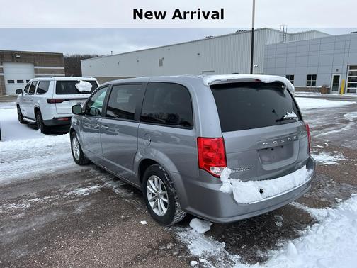 2020 Dodge Grand Caravan SE