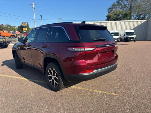 2025 Jeep Grand Cherokee Limited X