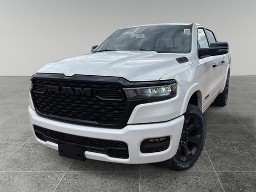 Bright White Clearcoat 2026 RAM 1500 Big Horn/Lone Star