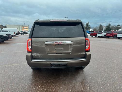2016 GMC Yukon Denali