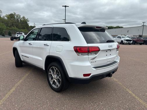 2022 Jeep Grand Cherokee Limited