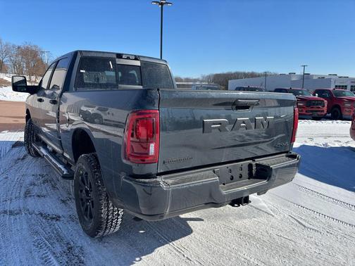 2026 RAM 2500 Big Horn Crew Cab 4x4 6'4' Box