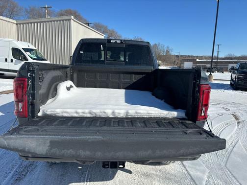 2026 RAM 2500 Big Horn Crew Cab 4x4 6'4' Box