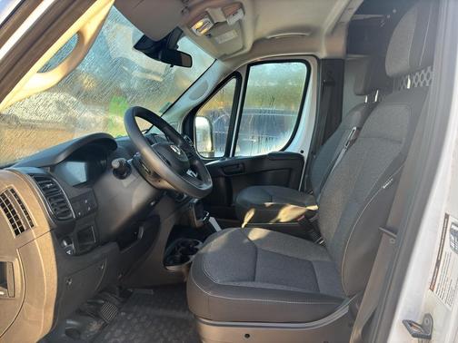 2023 RAM ProMaster 2500 Base