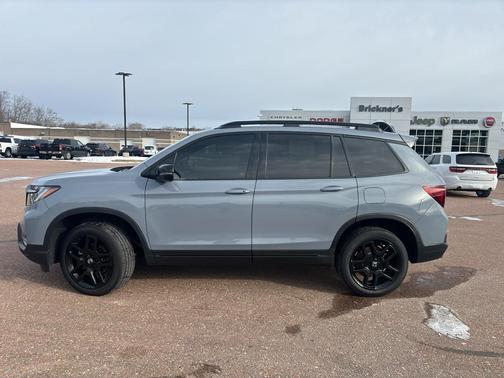 2025 Honda Passport AWD Black