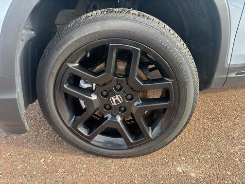 2025 Honda Passport AWD Black