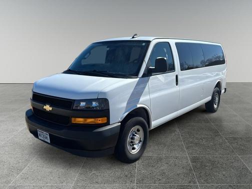 2022 Chevrolet Express 3500 RWD 3500 Extended Wheelbase LS